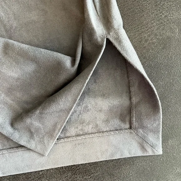 LOFT Outlet Skirt - Size 6 - Gray - Picture 2 of 5